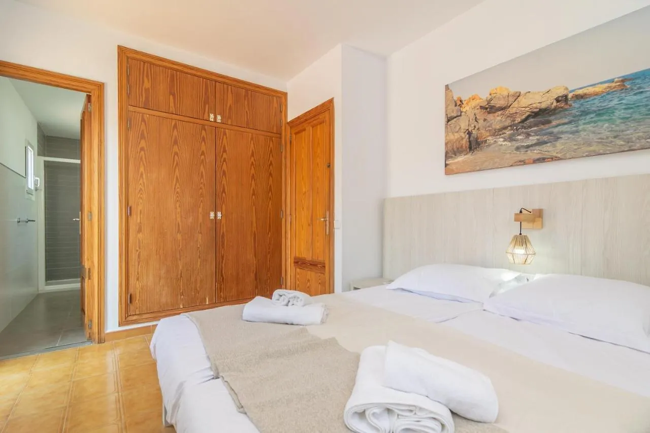 Villa Blanca Cala Ferrera  0*, Cala Ferrera (Mallorca)